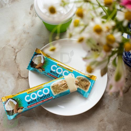 Батончик Snaq Fabriq глазированный Кокосово-миндальный десерт 40гр* в Санкт-Петербурге